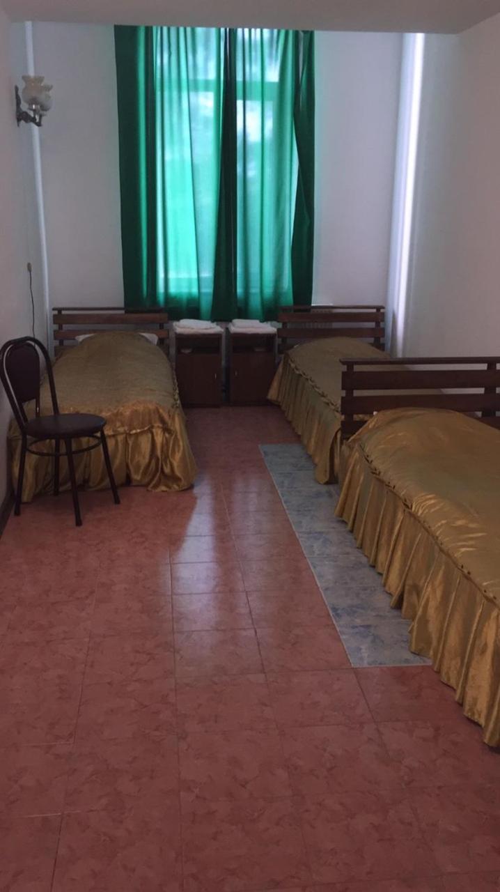 Hotel Комплекс Відпочинку "Колиба" Korosten Esterno foto